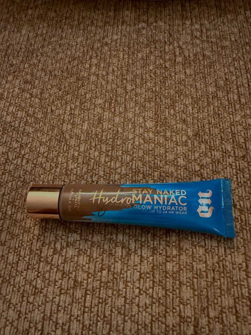 Urban Decay Hydromaniac Glowy Tinted Hydrator Foundation - 81
